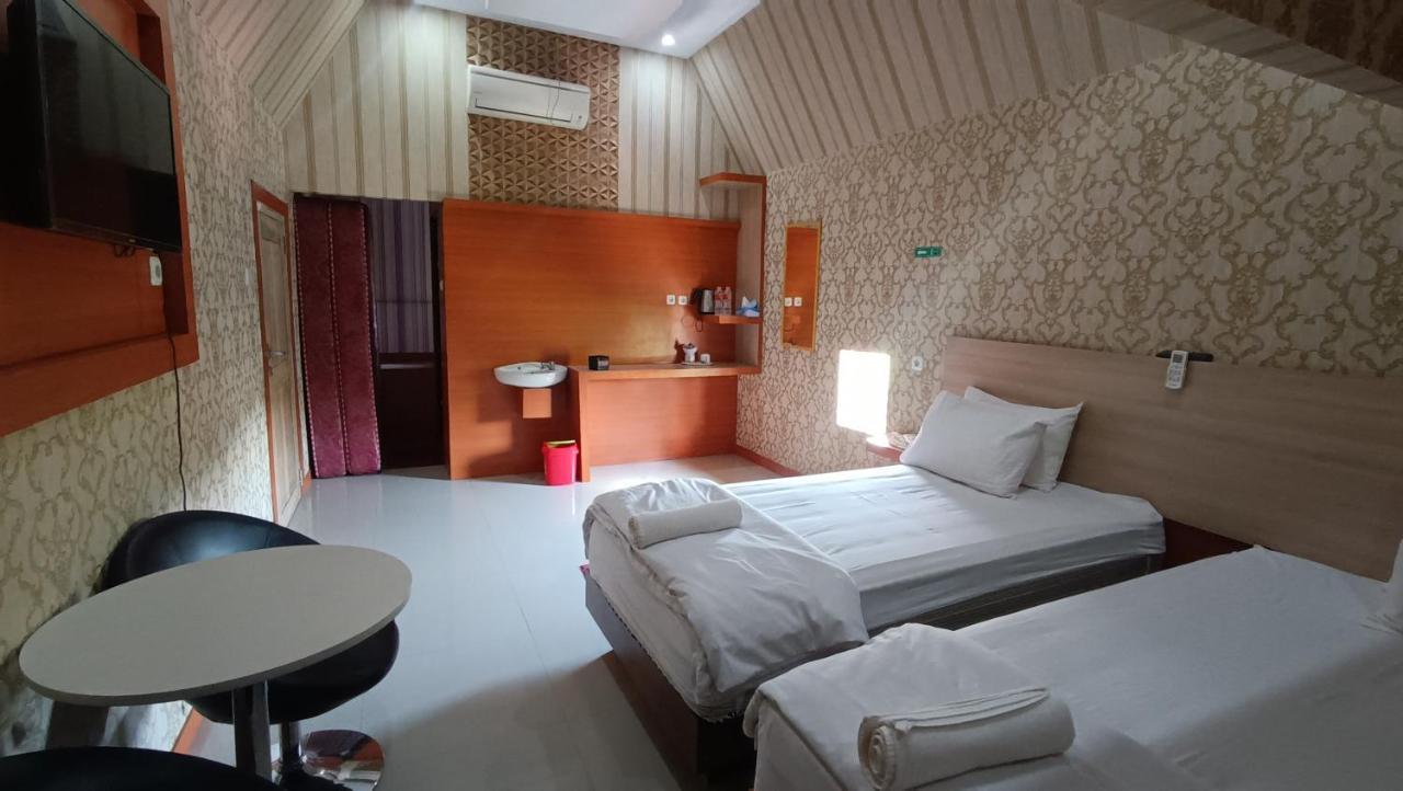 Hotel Manggasa マカレ エクステリア 写真