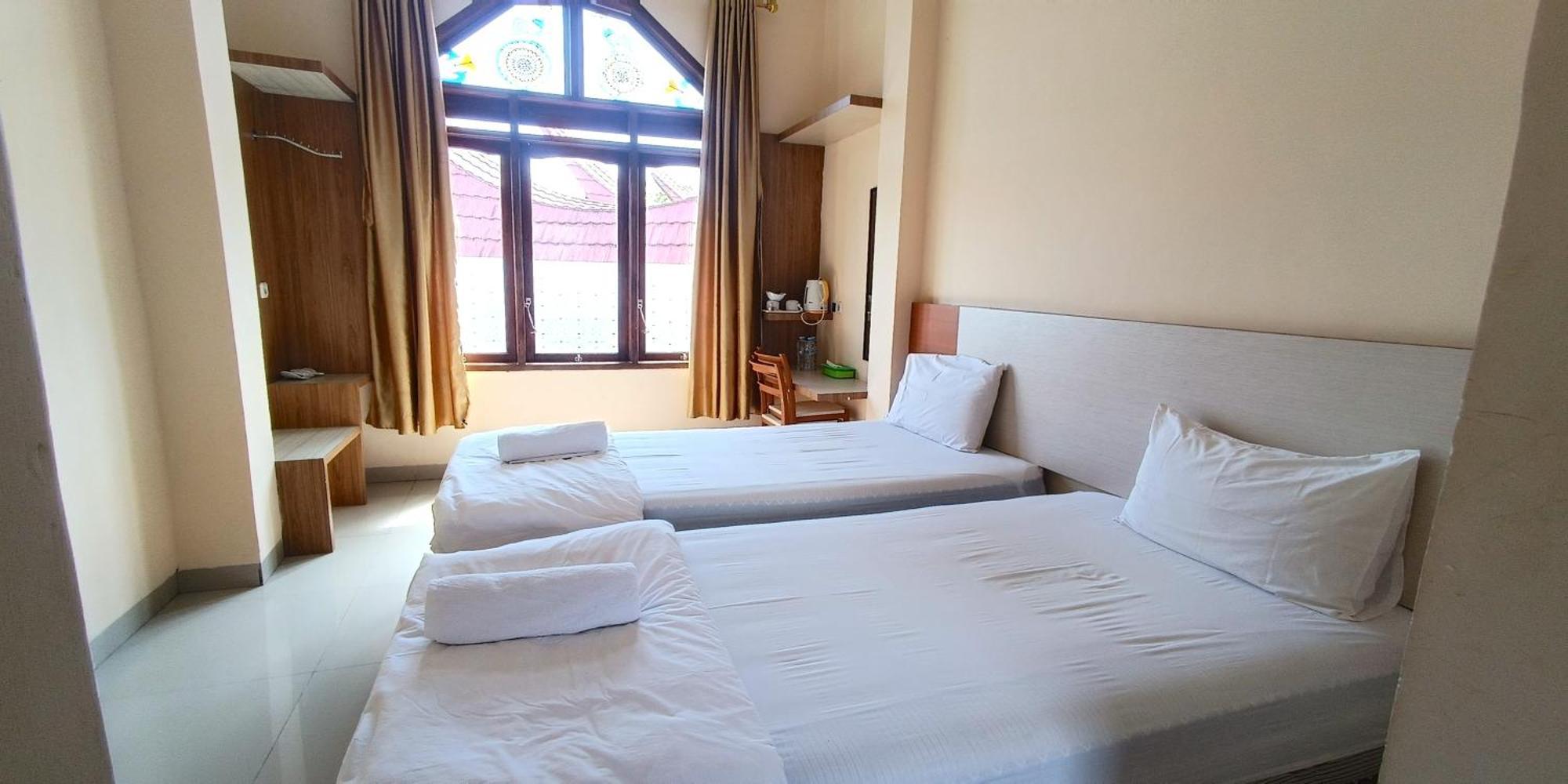 Hotel Manggasa マカレ エクステリア 写真