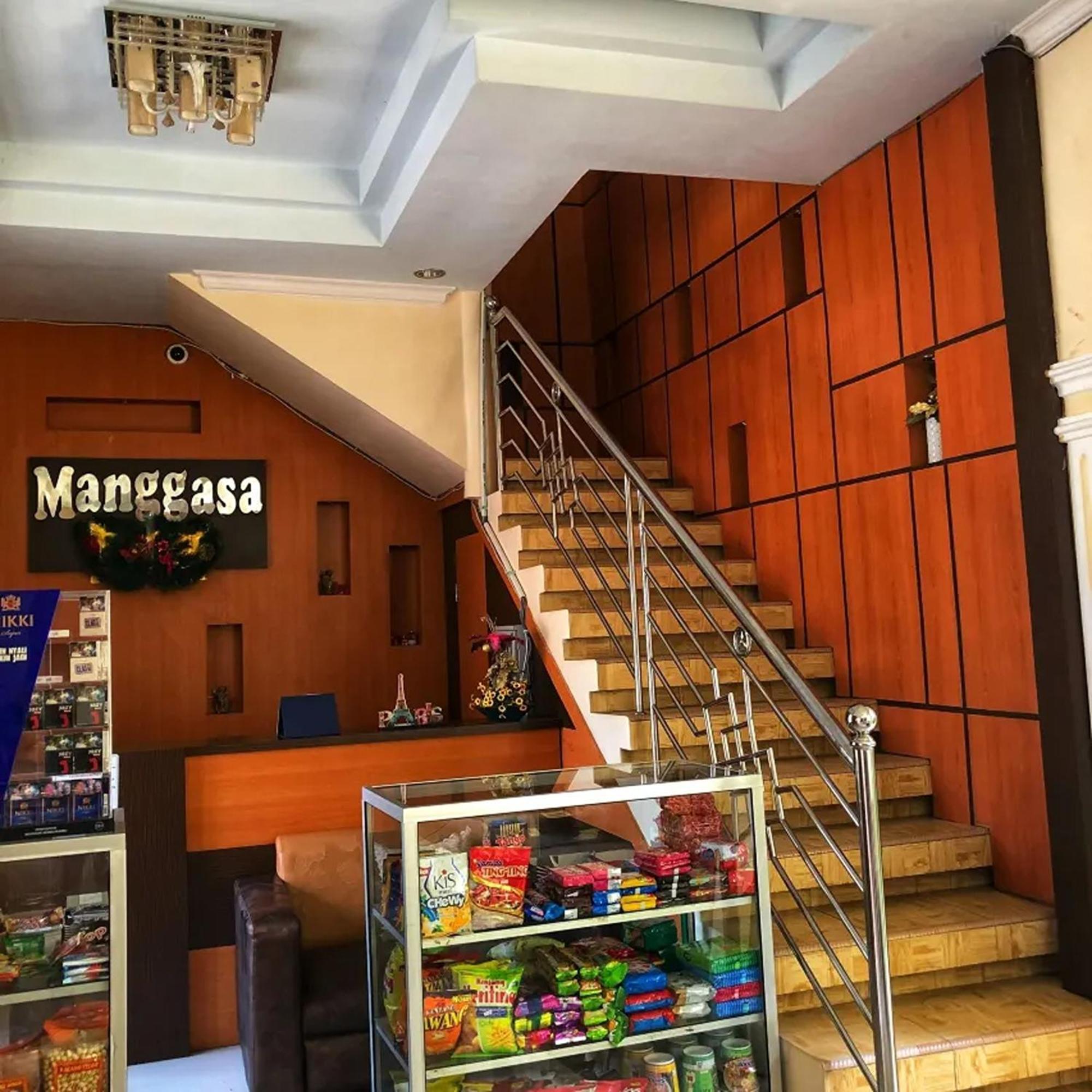 Hotel Manggasa マカレ エクステリア 写真