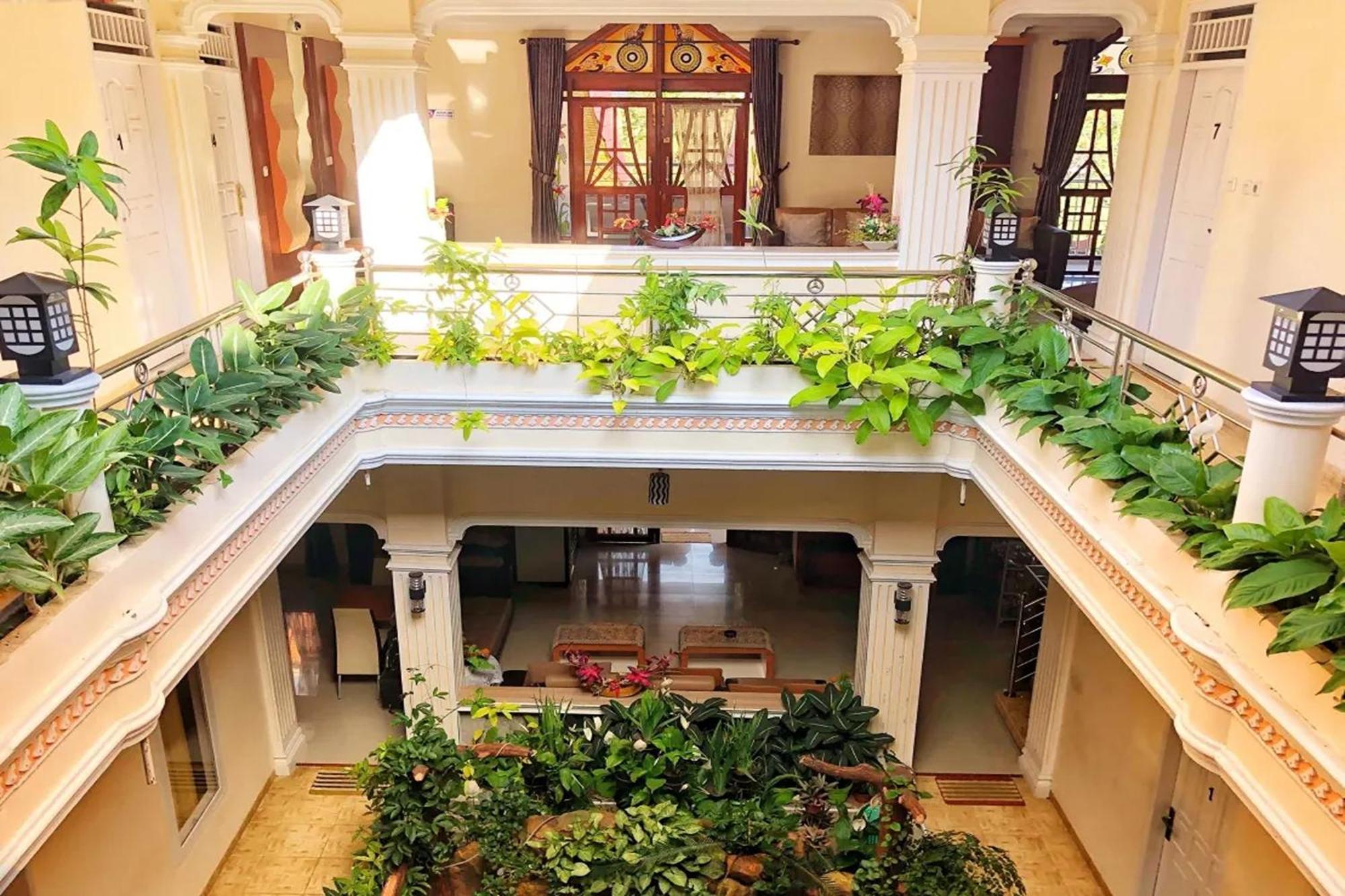 Hotel Manggasa マカレ エクステリア 写真