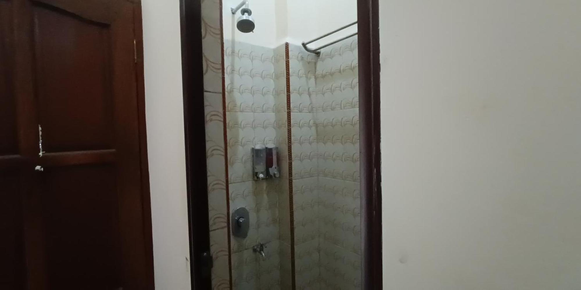 Hotel Manggasa マカレ エクステリア 写真