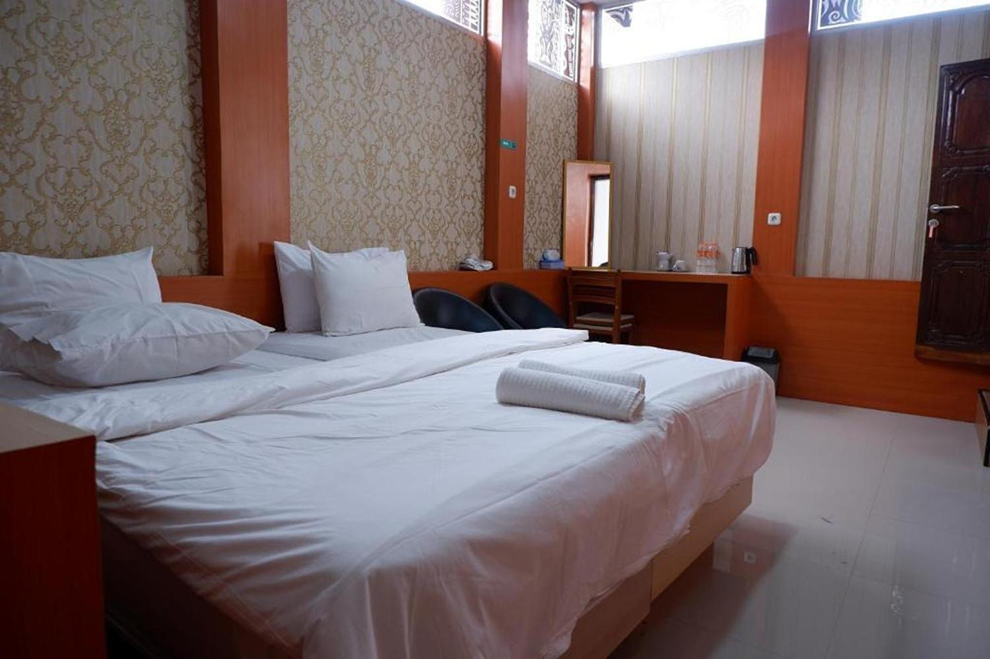 Hotel Manggasa マカレ エクステリア 写真